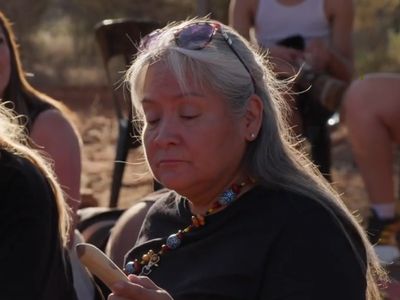 Image of woman with sunglasses